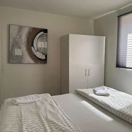 Apartment, 10 Min Near Pulpitrock 아파트 요플란드